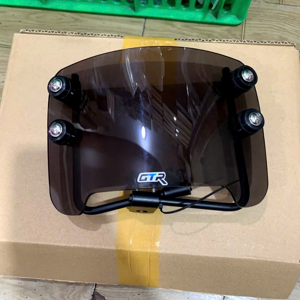 Mão chắn gió cho xe Scoopy màu khói