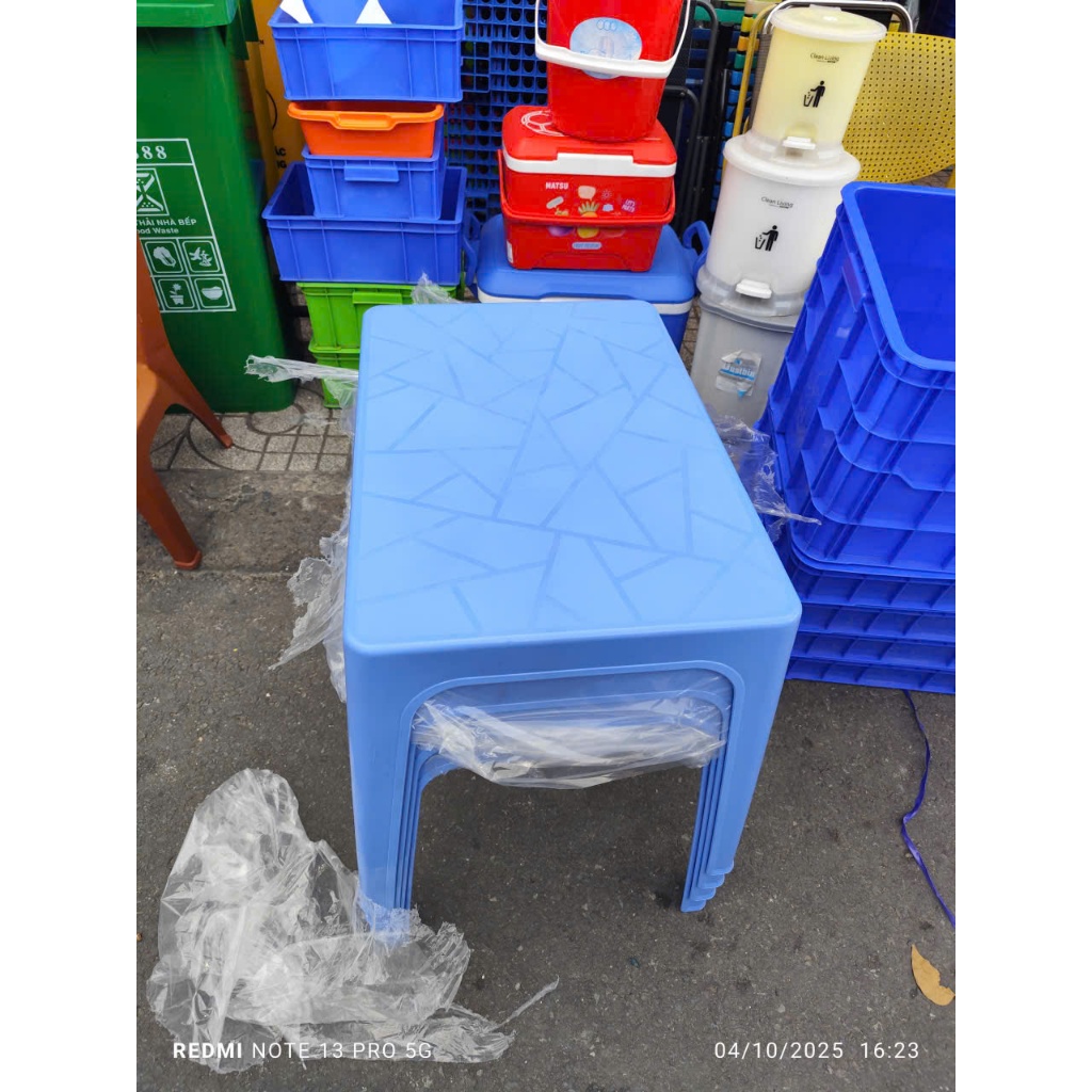 Bàn Nhựa Duy Tân,Bàn Nhựa Quán Ăn,Bàn Nhựa Loại Tốt Bền Đẹp Giá Rẻ