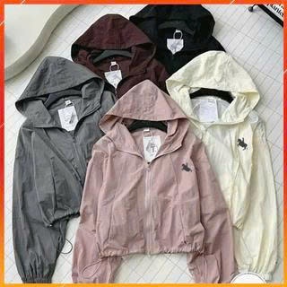 Áo Gió Nữ Dáng Croptop Có Mũ , Áo khoác gió thêu Ngựa chống gió chống nước Hàng Quảng Châu Cao Cấp - Xmax Fashion