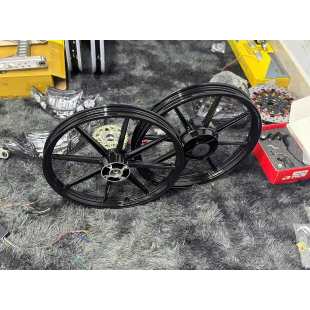 Mâm 8 cây gắn sirius