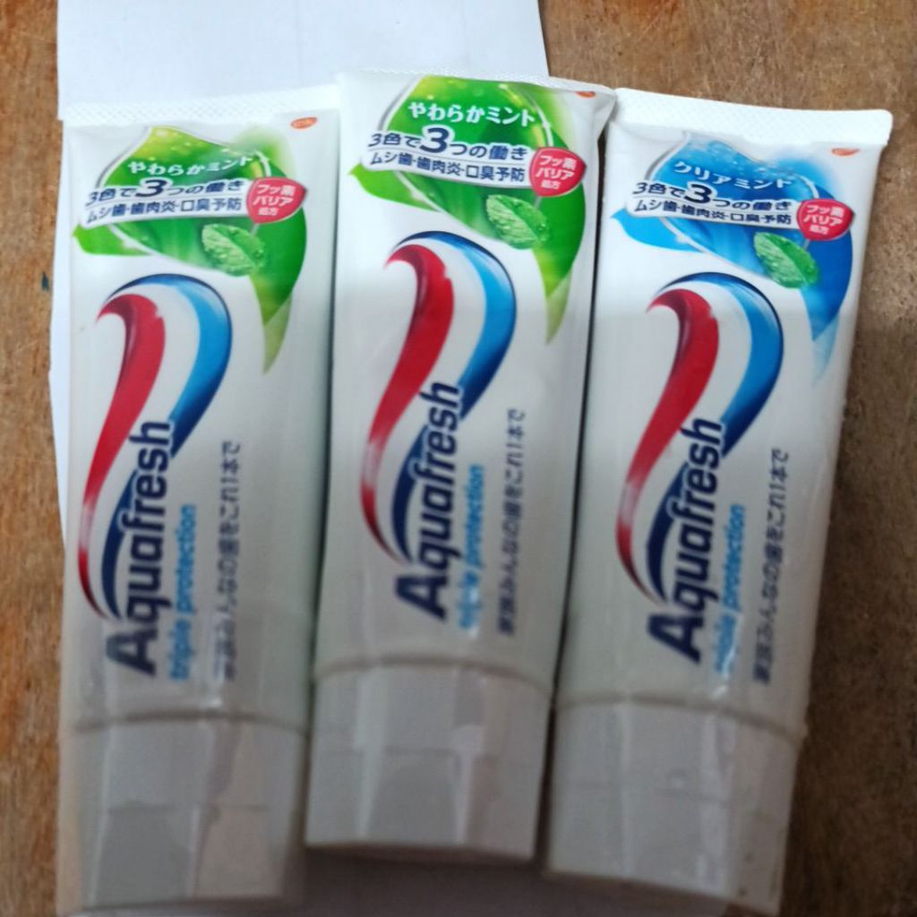 KEM ĐÁNH RĂNG AQUAFRESH BẠC HÀ/ TRÀ XANH,  Nhật