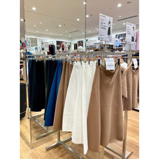   SẴN  Chân váy len dài Uni 