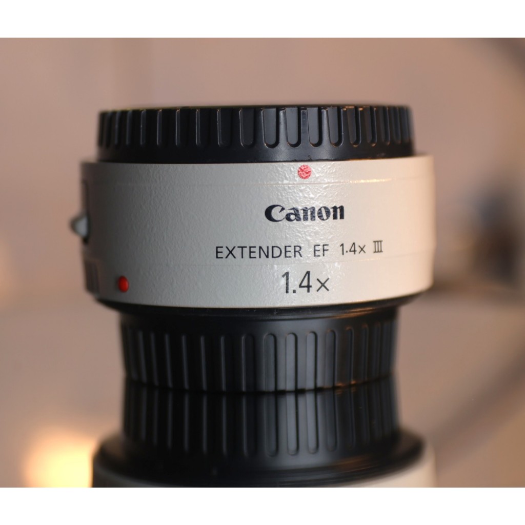 Canon EXTENDER EF 1.4X III (đời 3 đẹp - 99,99%) - Đồ trang trí
