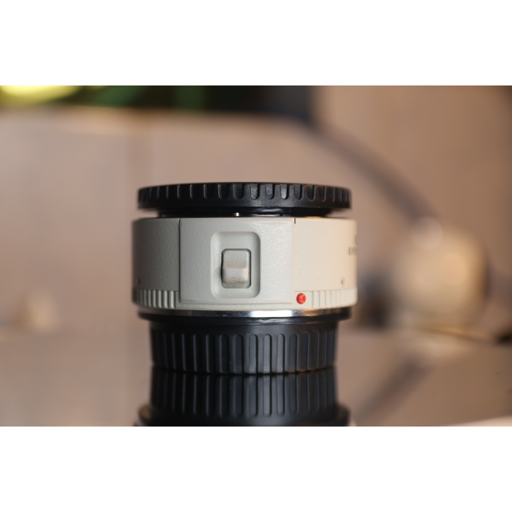canon extender 1.4x I  (Kính đẹp 99,9 % - hoạt động hoàn hảo) - Đồ trang trí