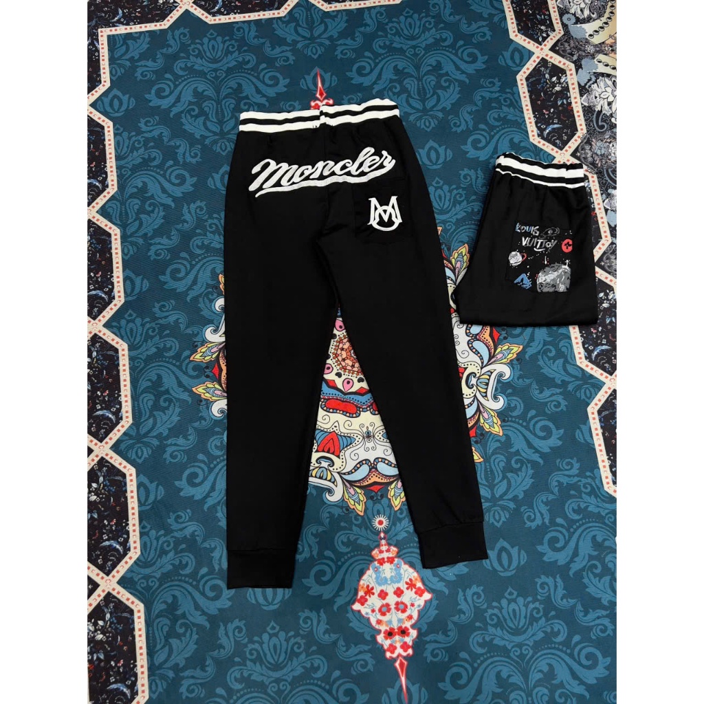 Quần Moncler hàng siêu cấp