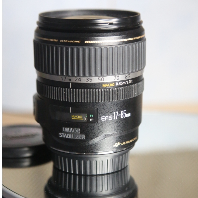 Lens canon ef-s 17-85mm is usm(có lỗi nhỏ - xem trong mô tả) Hữu duyên tìm chủ - Ống kính Canon EF