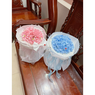  Bó hoa cẩm tú cầu xanh dương hồng tặng kèm thiệp và đèn nháy. 