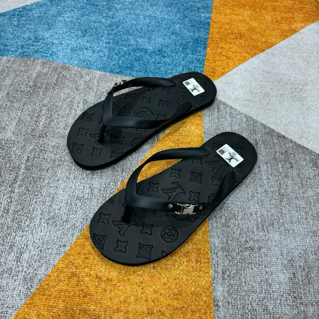 Dép Tông DG - DSQ xỏ ngón cực chất - Tông đi biển lên chân chuẩn form hàng S.cấp