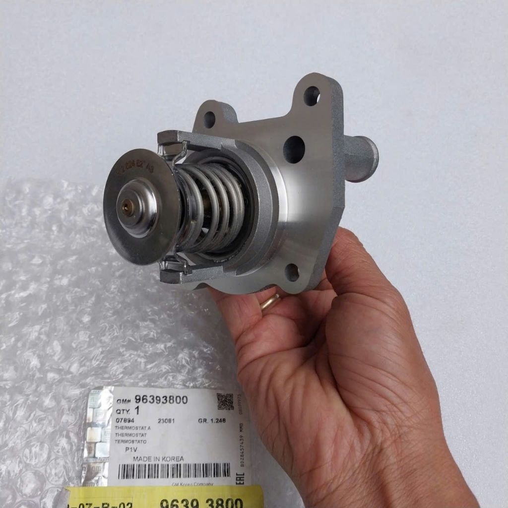 Thân van hằng nhiệt Daewoo Magnus. Van hằng nhiệt Magnus (L6) hàng chính hãng