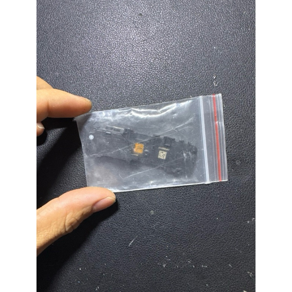 Loa ngoài điện thoại Samsung A82