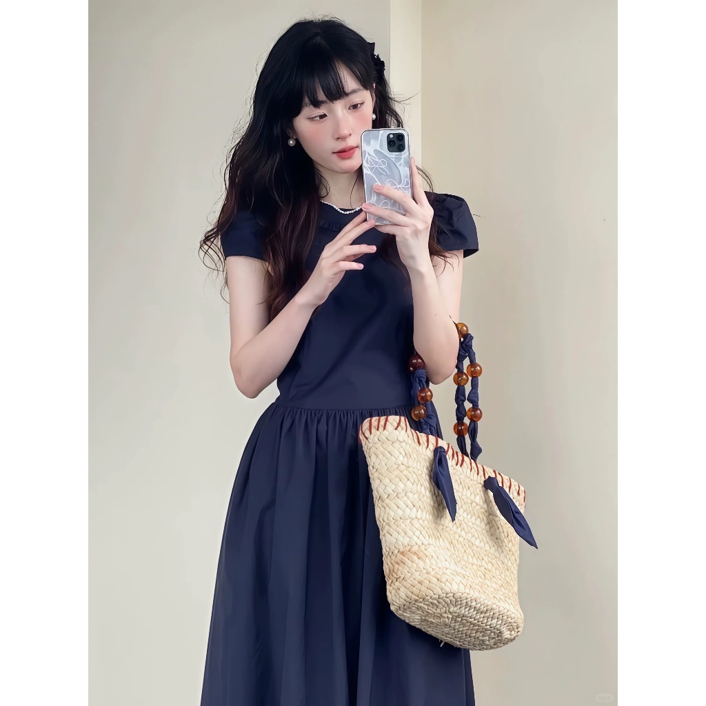 Lily.clothes- Váy đầm nữ dáng dài cổ bèo nhún Aimee Dress vải đũi xước xanh navy hai lớp basic nữ tính (V28) | BigBuy360 - bigbuy360.vn