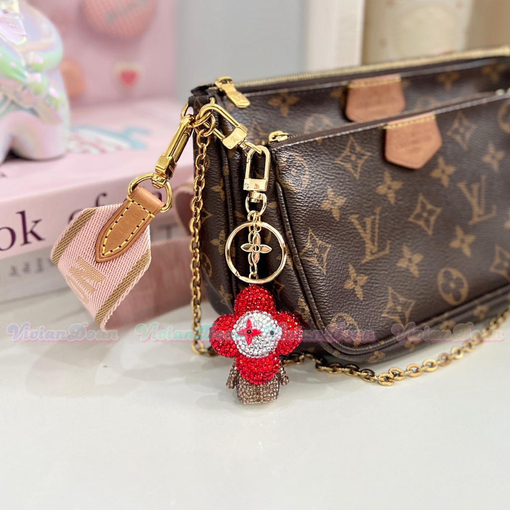 [HANDMADE] MÓC KHOÁ LV VIVIENNE ĐÍNH ĐÁ TRANG TRÍ TÚI XÁCH, BALO