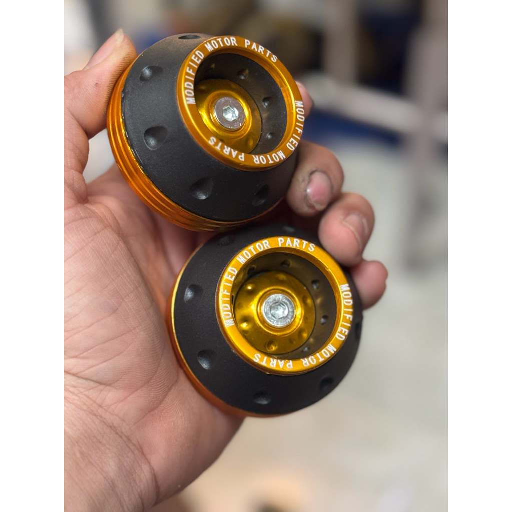 gù chống đổ bánhxe  trước sau cbr150 winner sonic yamaha r15 mt15 tfx xsr fz150i fz155 gsx150 gsx ni