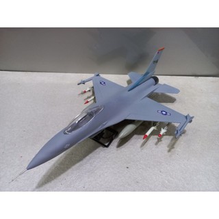 Mô hình Máy báy F-16. 1:48-ABS