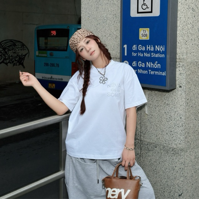 Áo Thun Boxy Néva dela Some Thêu Nổi Cotton 250gsm Local Brand NEVASOME Tay Lỡ Form Boxy Rộng Nam Nữ | BigBuy360 - bigbuy360.vn