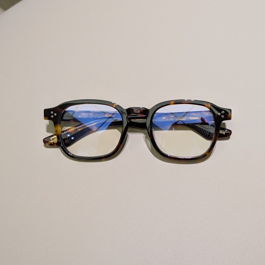Gọng kính Moscot Momza NYC COL.TORTOISE -  dáng soft square acetate size 49-23-148 - Fusuma Optical