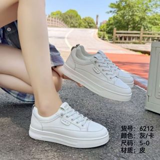 Giày thể thao nữ độn đế trắng đế cao 4cm slip on giày lười không cần buộc dây đế bằng da mềm ôm chân năng động, Lisa M80