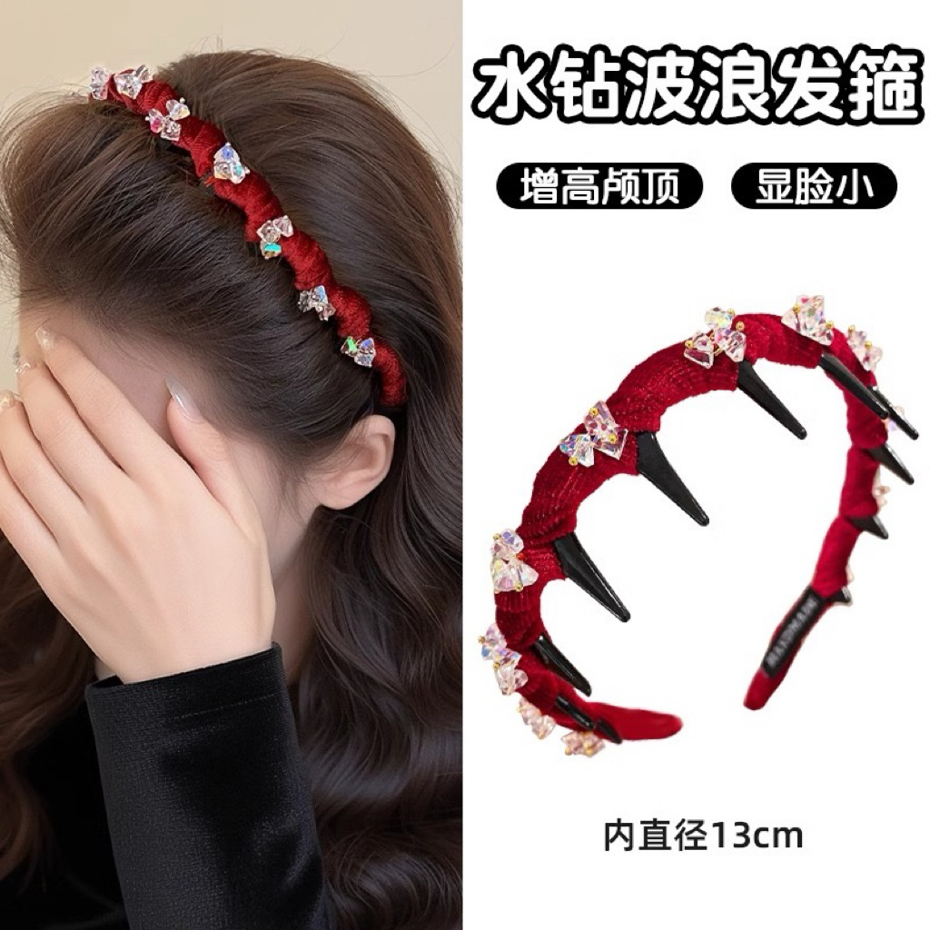 Xược làm phồng tóc xoắn nhưng đính đá-Băng đô làm phồng tóc