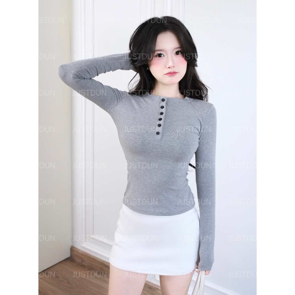 Áo Thun Nữ Dài Tay JUSTDUN Z12 -Thiết Kế Khuy Cúc Ngực, Cotton Mịn Êm Ái, Ôm Dáng, Co Giãn Thoải Mái | BigBuy360 - bigbuy360.vn