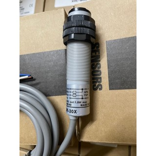 Cảm biến quang phi 18 CDR-30X   10-30VDC