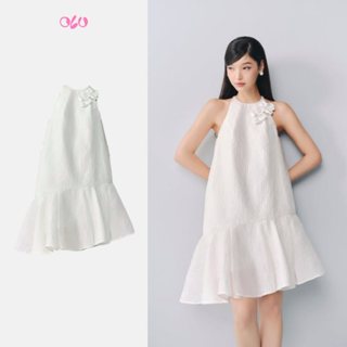 Đầm suông cổ yếm đính hoa nữ tính Gretel phù hợp đi chơi đi tiệc OLV