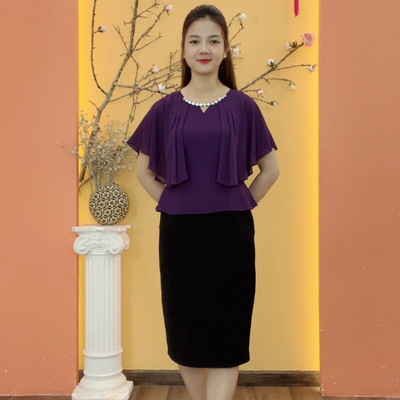 Đầm body trung niên - Cổ tròn khoét V đính cườm ngọc tay cánh dơi bèo - Tím - TTV1978