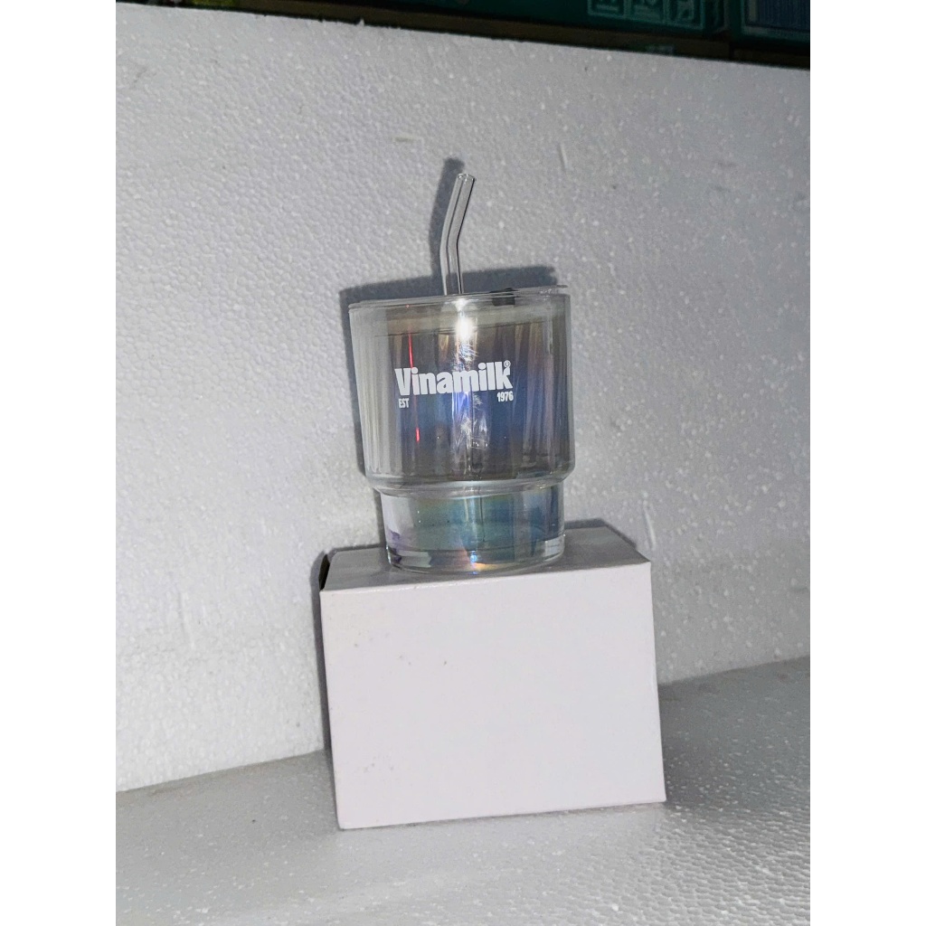 Ly thủy tinh cầu vồng Vinamilk 400ml