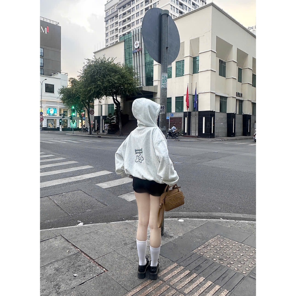 Áo Khoác Hoodie Zip Thu Đông Mon Studio THÊU NỔI 3D NGÔI SAO, Vải Nỉ Ép, Form Boxy Unisex , Có Túi Trong | BigBuy360 - bigbuy360.vn