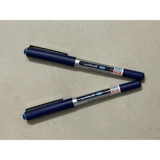 2 cây Bút Uniball UB 150, bút ký ub 150