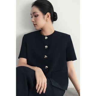   BOHEE  Áo Blazer Kiểu Nữ Cổ Tròn Tay Ngắn A589 Chất Vải Tuytsi Thiết Kế Sang Trọng 