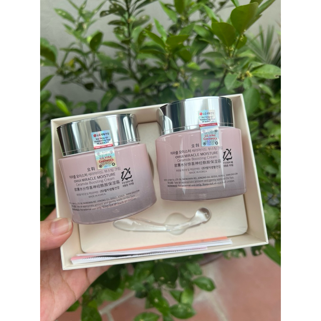 KEM DƯỠNG ẨM OHUI MIRACLE MOISTURE