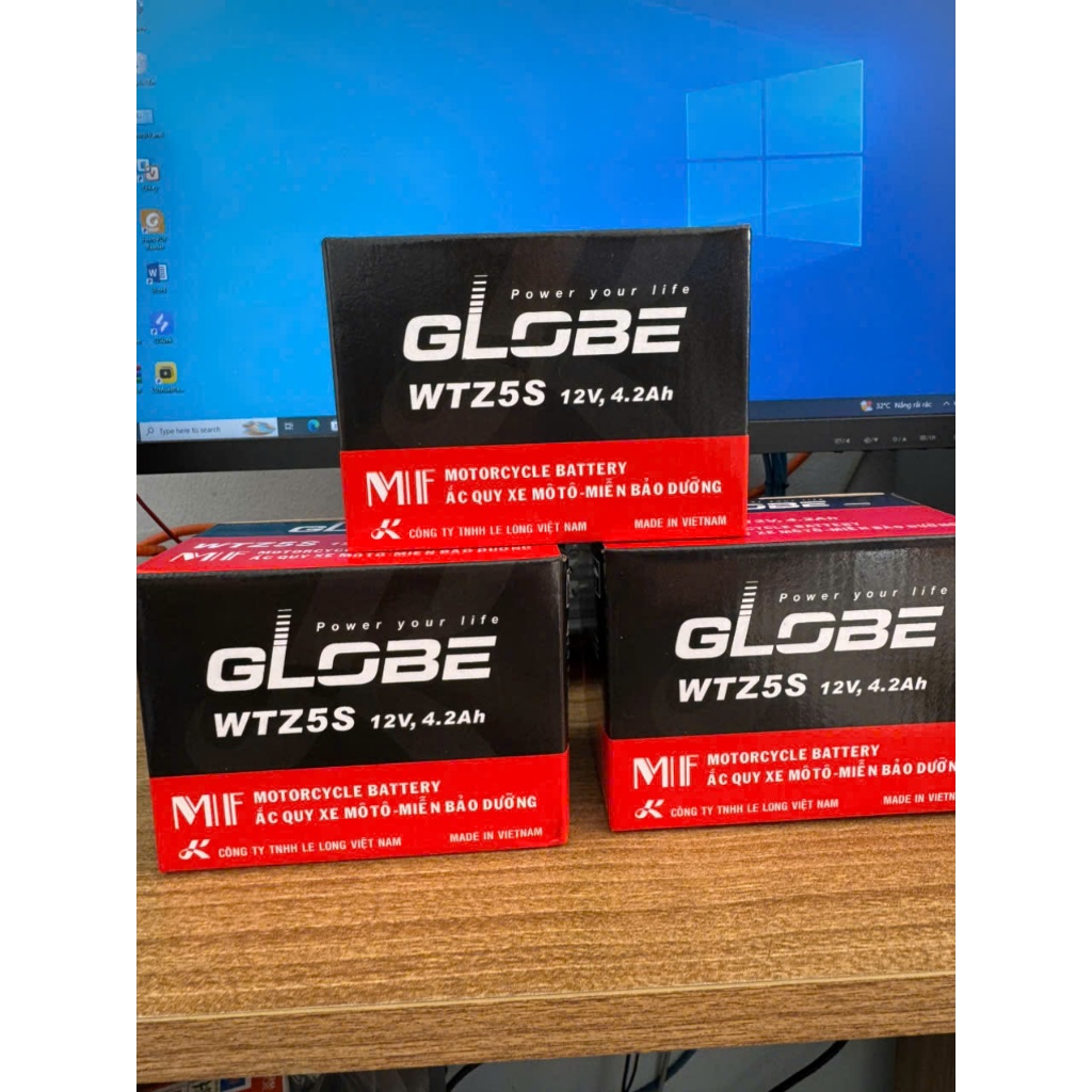 Bình Ắc Quy WTZ5S 12V,4.2Ah hiệu GLOBE Cho Xe WAVE RS100/ WAVE RS 110/ AIRBLADE/ EXCITER 135,...