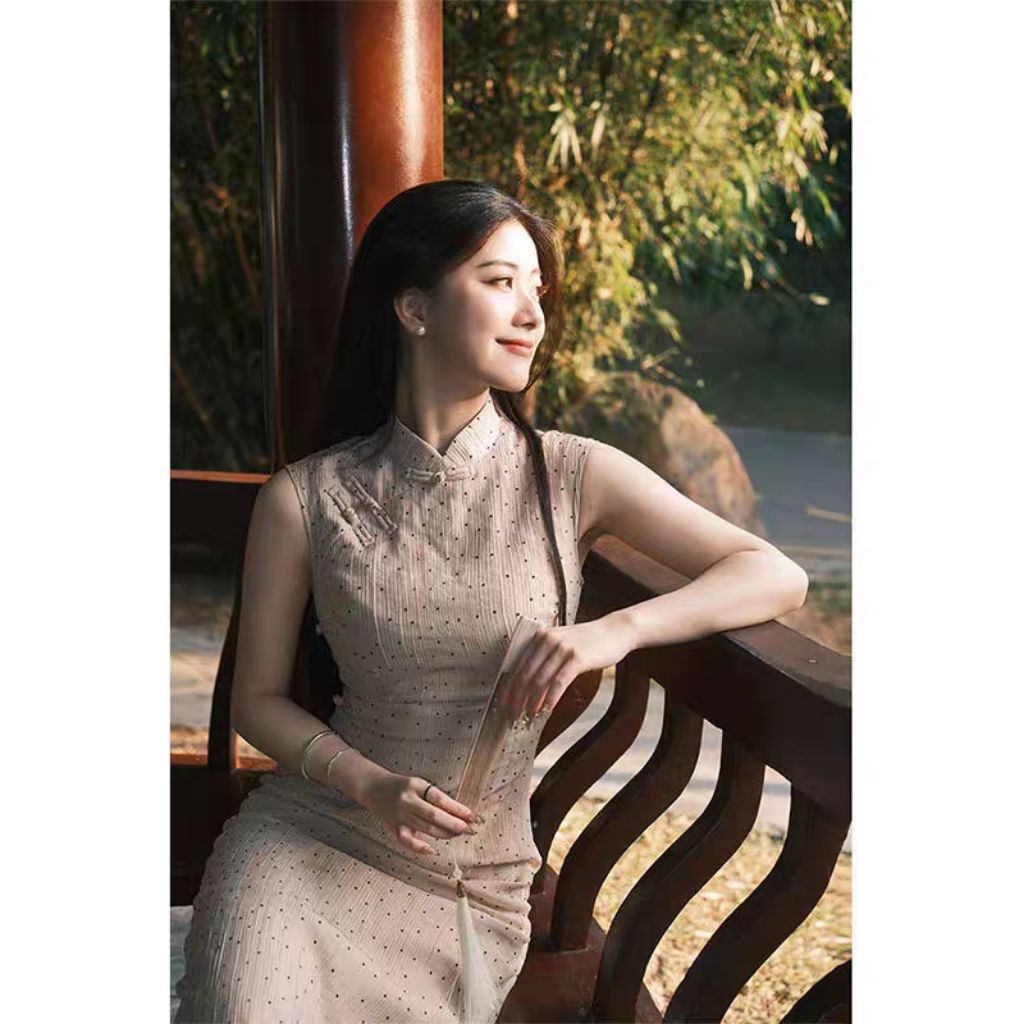 Đầm sườn xám chốt live