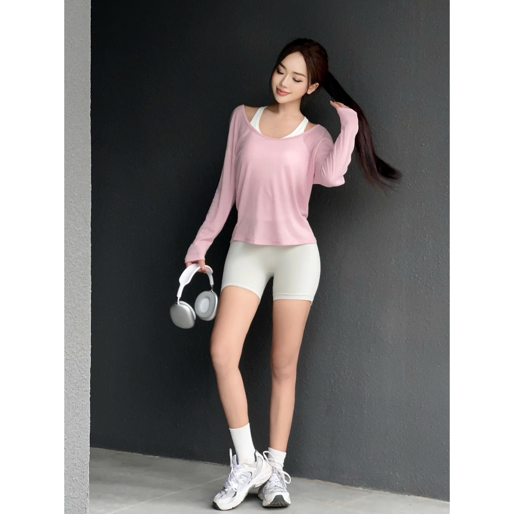 Áo thể thao nữ tay dài, dáng rộng, cổ tròn, chất liệu dệt kim từ sợi tổng hợp 85% Polyester + 15% Viscose AD-COCO | BigBuy360 - bigbuy360.vn