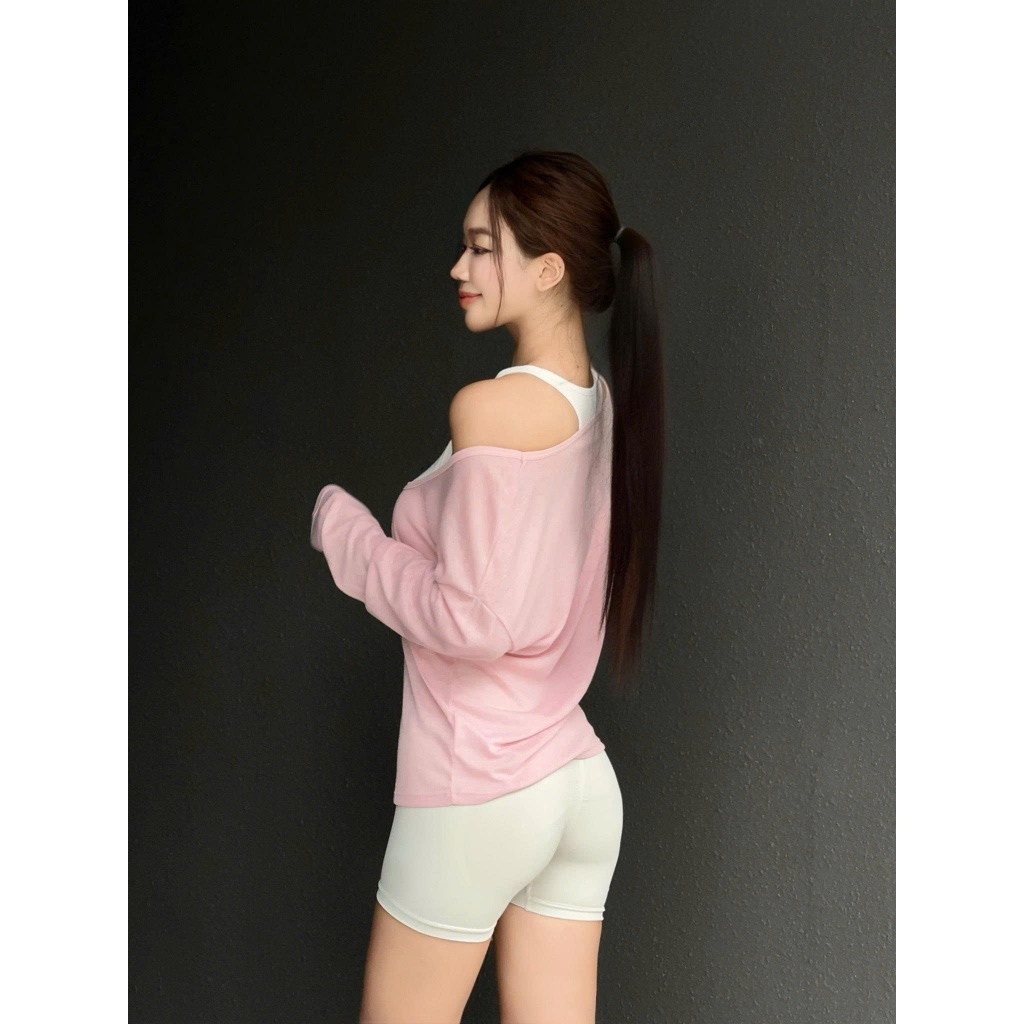 Áo thể thao nữ tay dài, dáng rộng, cổ tròn, chất liệu dệt kim từ sợi tổng hợp 85% Polyester + 15% Viscose AD-COCO | BigBuy360 - bigbuy360.vn