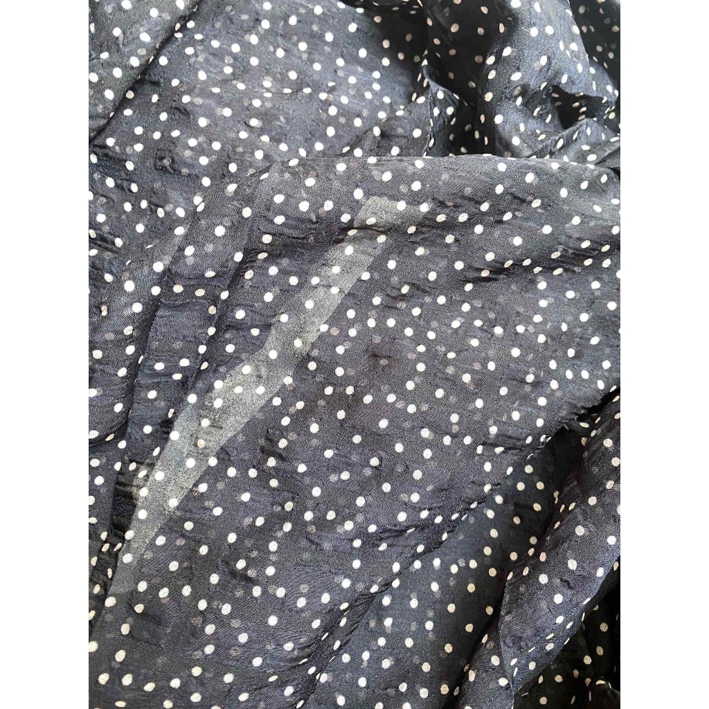 voan chấm bi [ 25k/1m] khổ 1m5