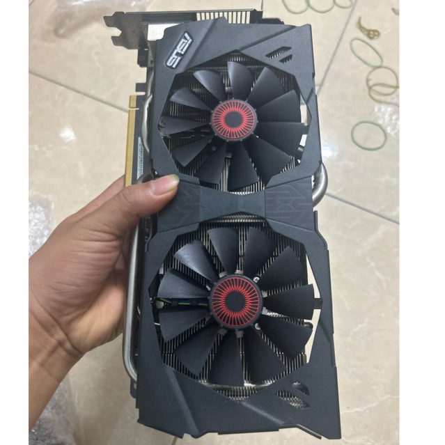 Vga GTX 760/2gb/Dr5 /780ti/ Zoctac/ giga có 2 nguôn phụ bác nhé hàng bao đẹp tất cả cổng hoạt động b