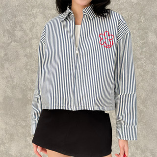  Áo khoác kẻ Mia Miều Est.2013 sọc tay dài cá tính thêu hoa đỏ 