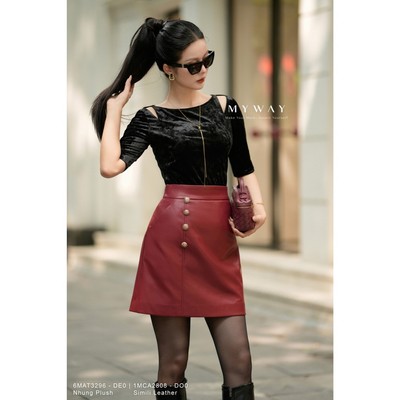 Chân Váy Nữ Dáng A Simili Leather Allure MY WAY Phối Cúc Sang Trọng 1MCA2808