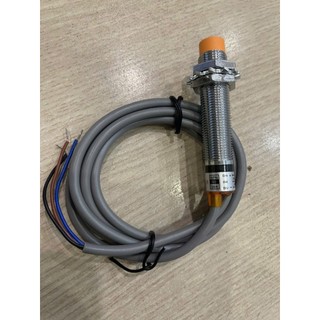 Cảm biến sắt từ phi 12 NPN E2E-X5ME1
