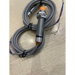 Cảm biến sắt từ phi 12 NPN E2E-X5ME1