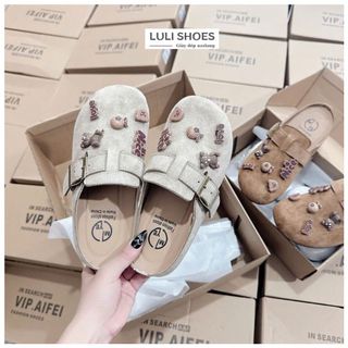   HÀNG LOẠI 1  Dép sục bít mũi da lộn kèm charm dễ thương đế mềm êm đế cao 3cm D057 