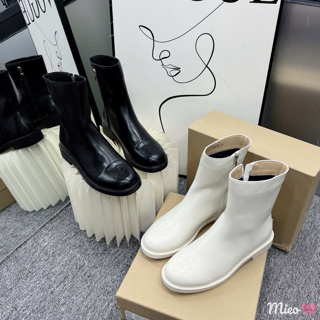 Boot Cổ Thấp Vá Mũi Trắng Đen Full Size 35-39  -  M1025