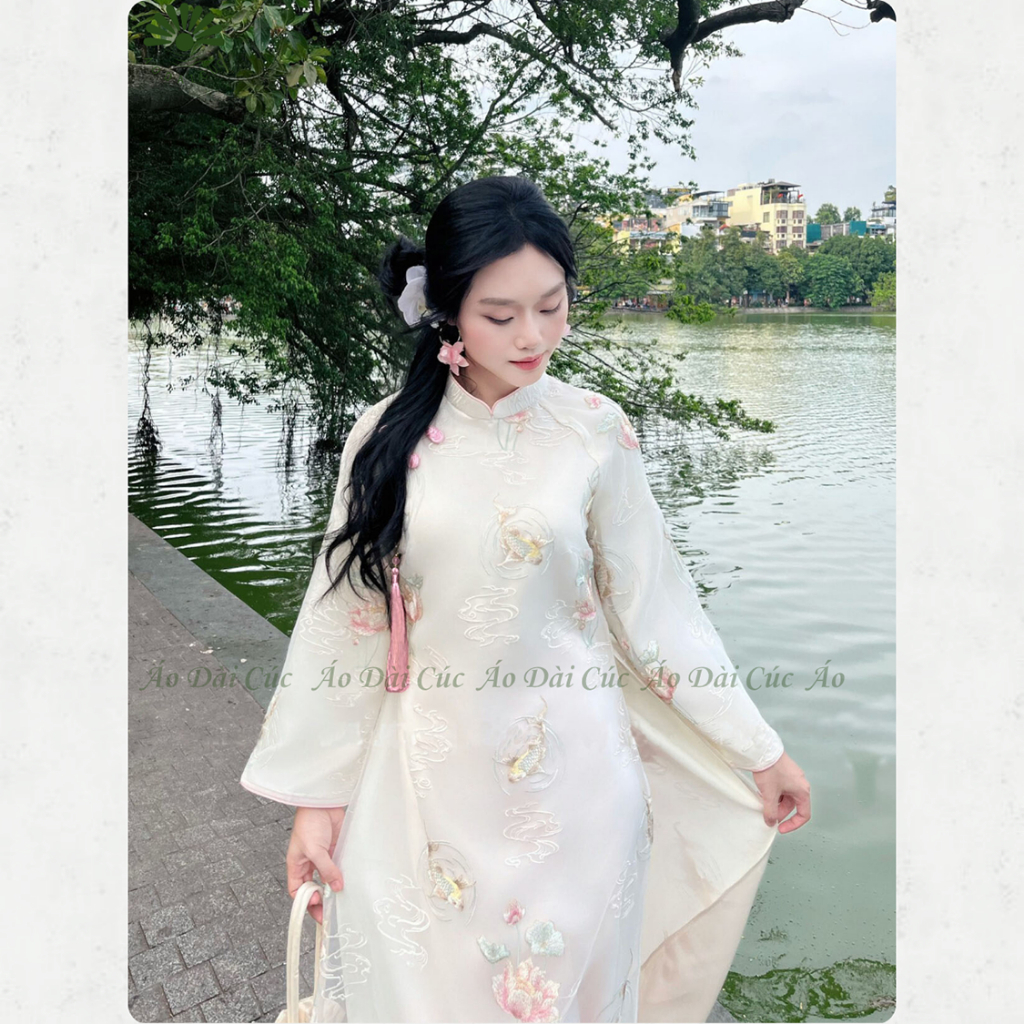 Áo dài Liên Hoa , dáng suông cách tân 4 tà, voan thêu cách điệu, hottrend tết 2026 - Áo Dài Cúc | BigBuy360 - bigbuy360.vn