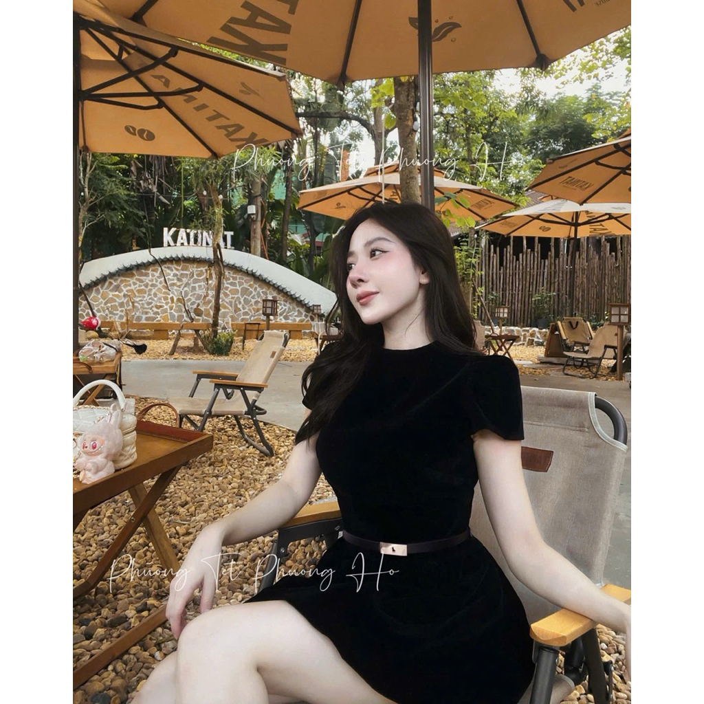 [ V1.1077] Váy Nhung Dáng Bí Cổ Tàu Kèm Đai + Quần Đùi Rời | BigBuy360 - bigbuy360.vn