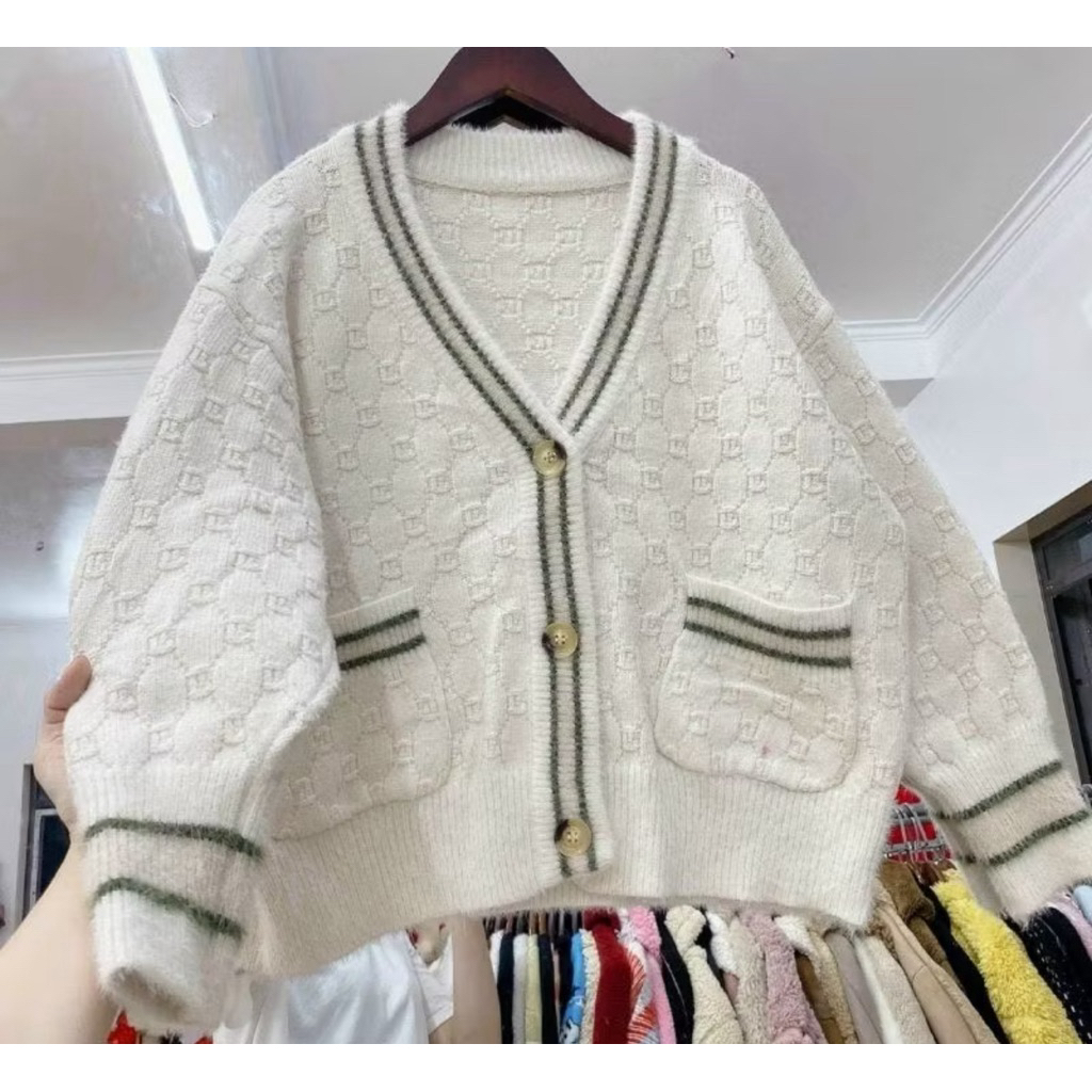 pass cardigan ,còn tag