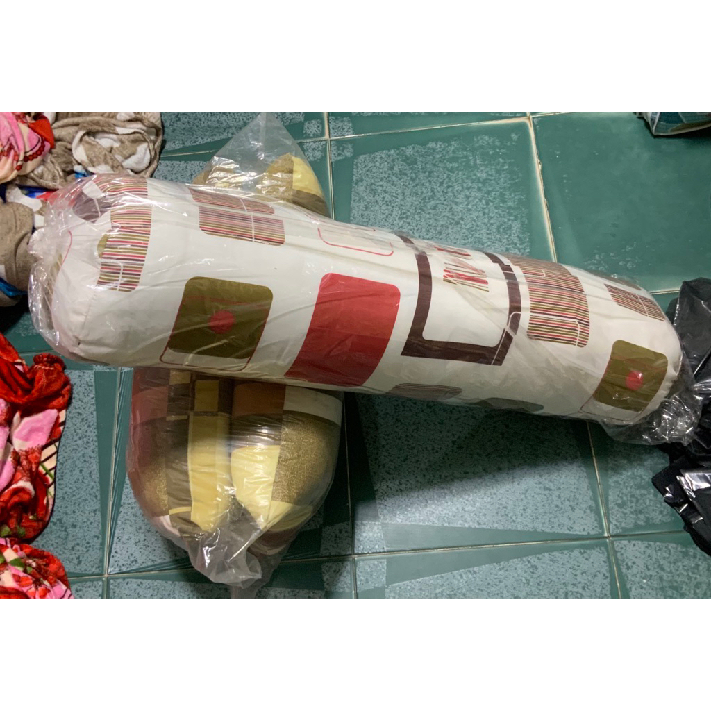 Gối gòn , siêu êm, dễ thương 🦋( nằm 40 x 60 ; ôm 35 x 100 )