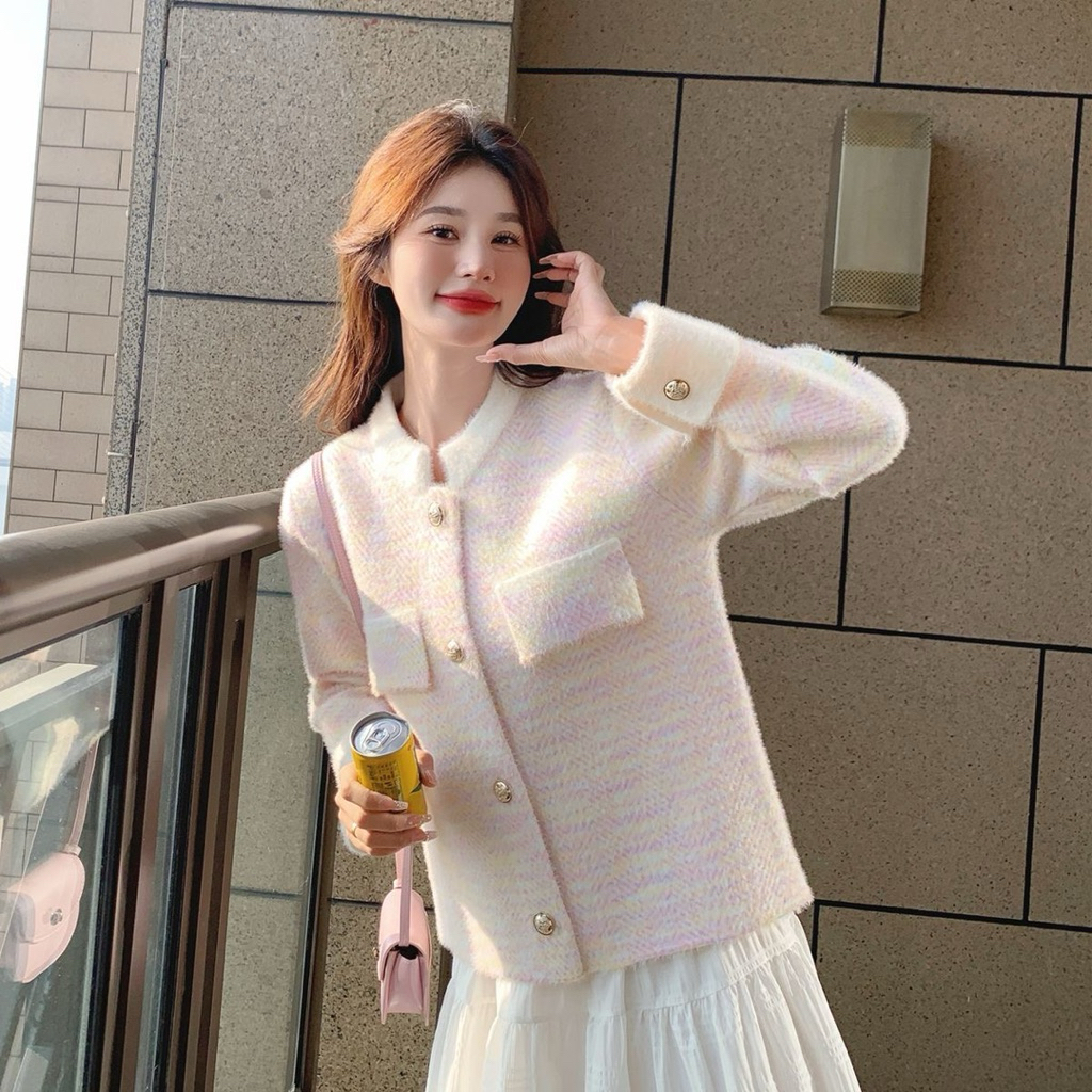 [SẴN] Áo khoác len nữ lông thỏ, áo khoác cardigan nữ màu hồng cổ trụ quý tộc sang chảnh - 230 | BigBuy360 - bigbuy360.vn