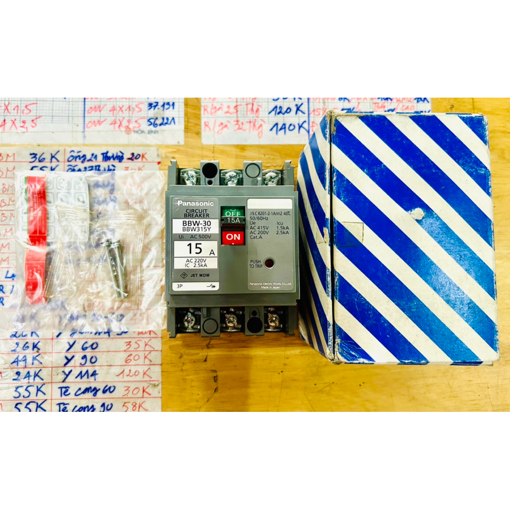 MCCB 3 pha 15a panasonic(thanh lí mới 100% chính hãng)