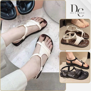 Dép Sandal nữ xỏ ngón đế bệt phối quai chéo, dép quai hậu nữ có khuy cài sang chảnh - Decas Shoes